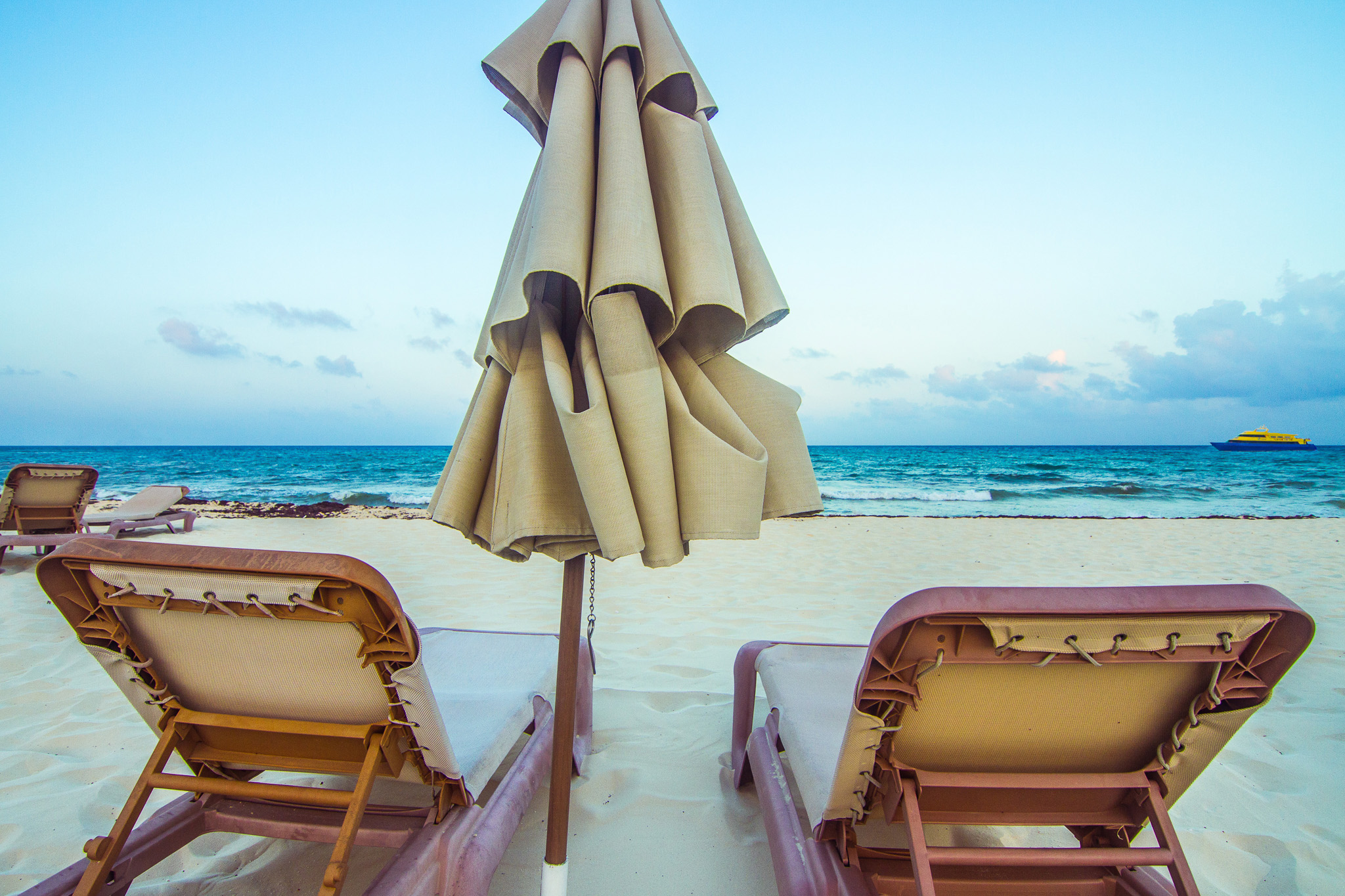 #Foto: #ManuPadilla >> http://www.fb.com/manupadillaoficial